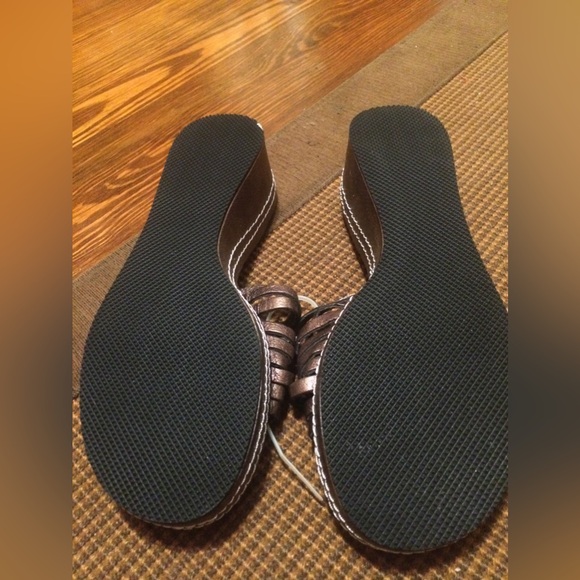 Van Eli Bronze Leather Strappy Wedge Sandals Size 8.5 M - Picture 4 of 12